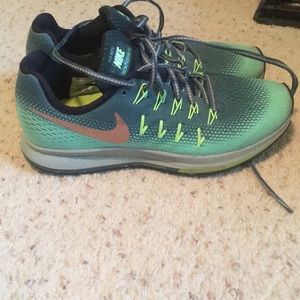 Nike Zoom Pegasus 33 size 7.5